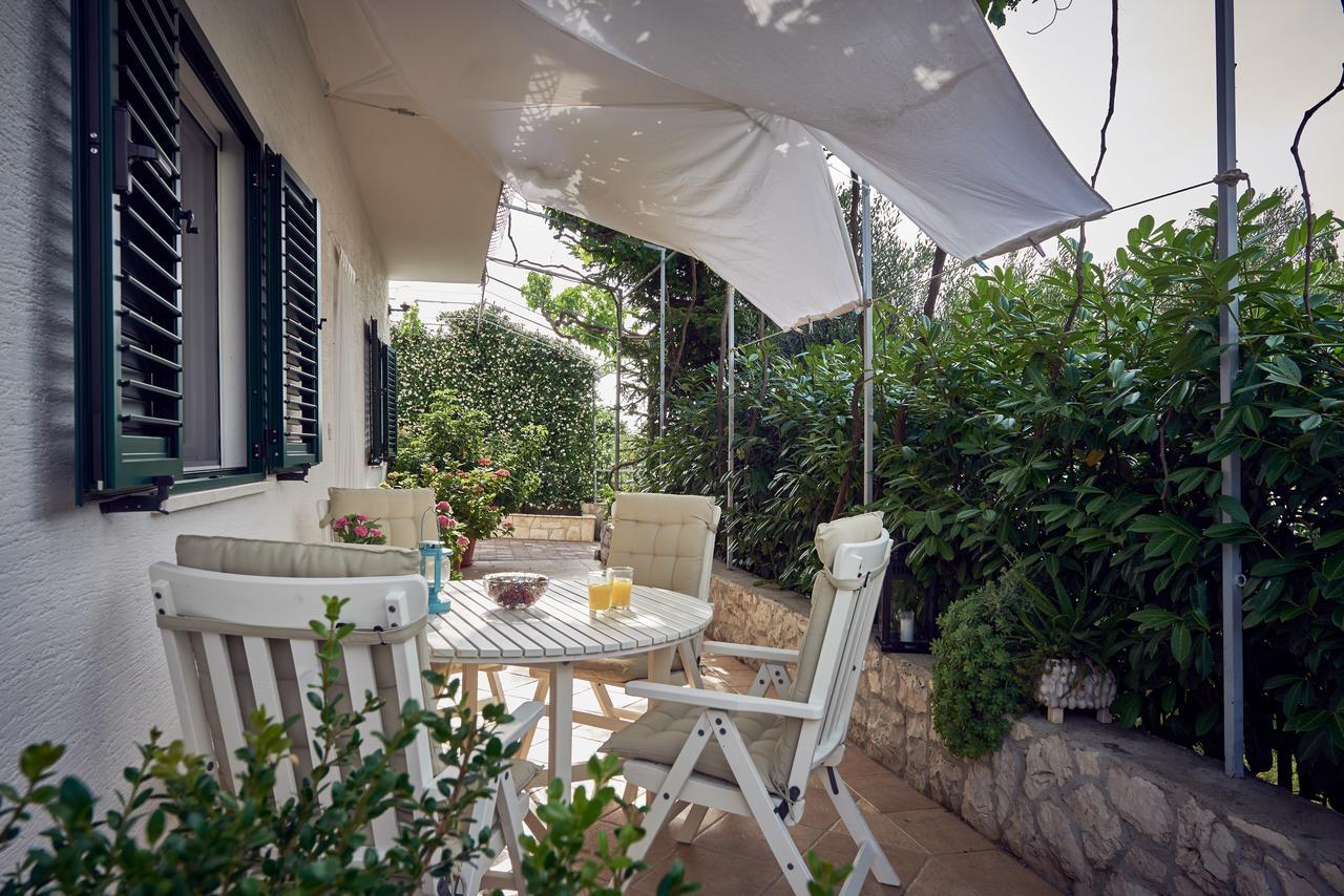 Apartments Tonka Trogir Bagian luar foto